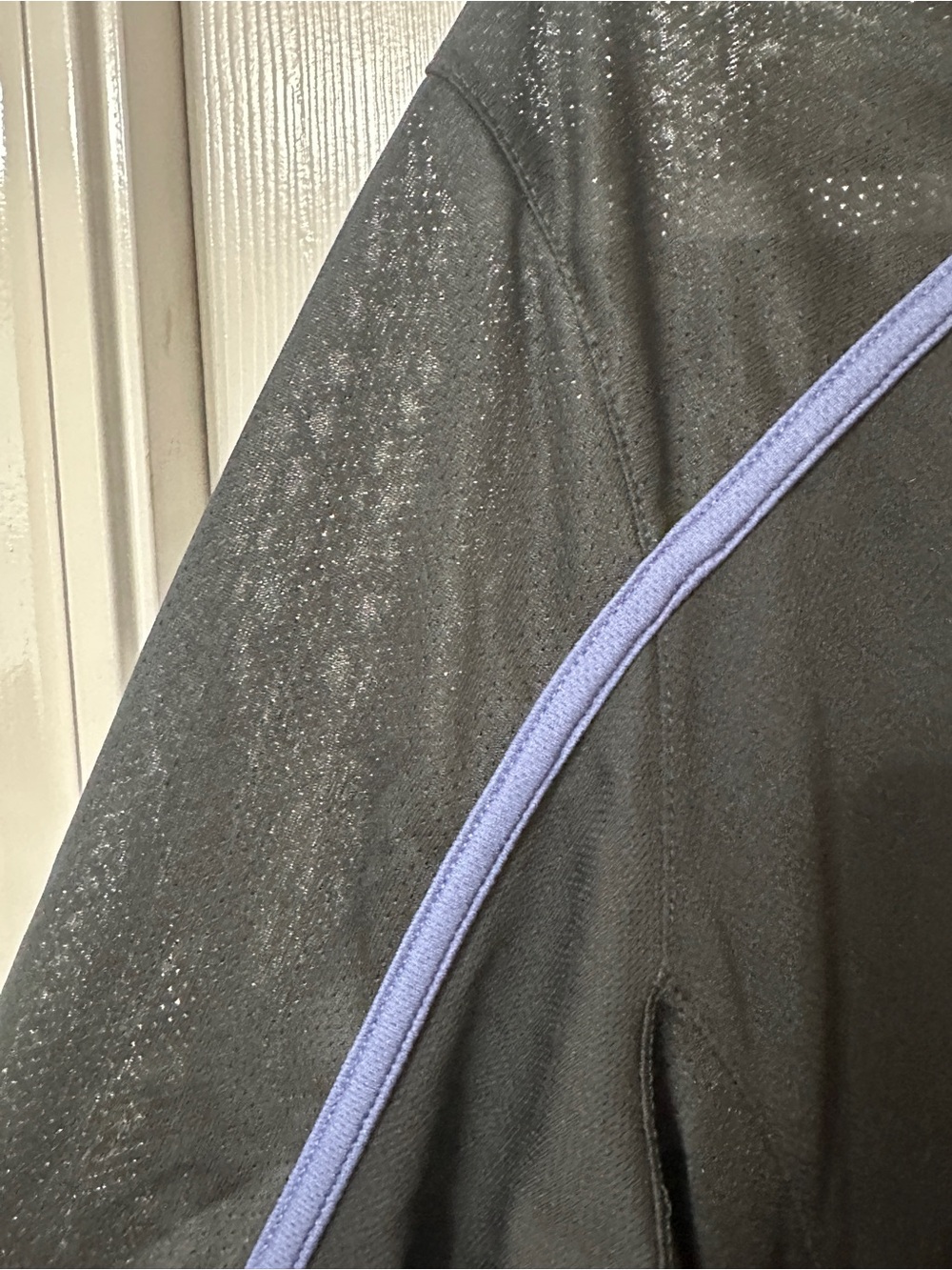Nike Black Long Sleeve Athletic Top with Blue Trim - Picture 5 of 7